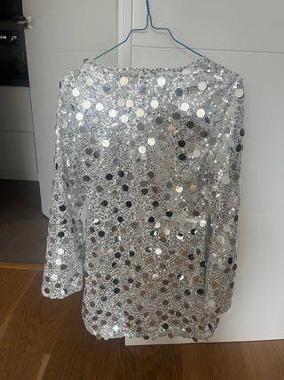 Vestido lentejuelas plateado fiesta