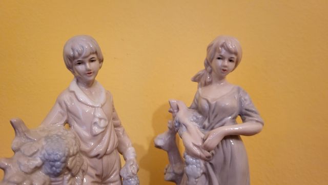 Estatuas de cerámica de adorno