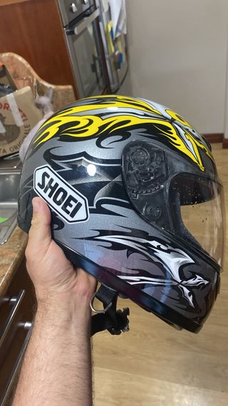 Casco shoei