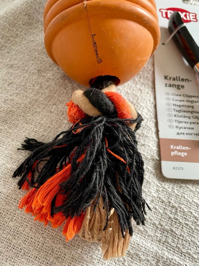 Juguete Sumo + Cortauñas Trixie