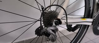 Bicicleta carretera ISAAC MESON. Talla M