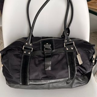 Bolso DKNY nylon negro