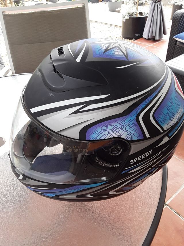 Casco Speedy