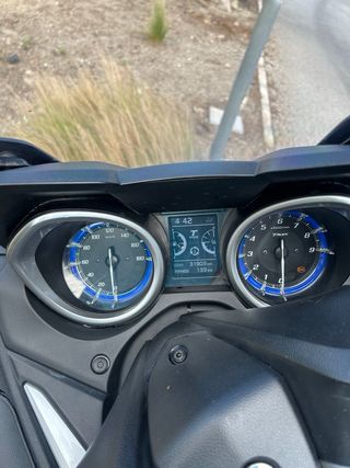 Yamaha Tmax 530