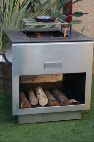 barbacoa , cocina exterior con ruedas personalizad