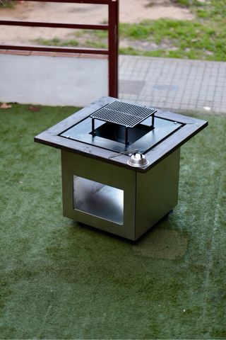 barbacoa , cocina exterior con ruedas personalizad