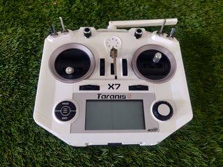 EMISORA Taranis Q X7 + Receptor XM+ + Bateria + 3D