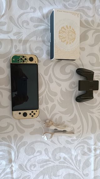 Nintendo switch Oled  Zelda tears Of The kingdom