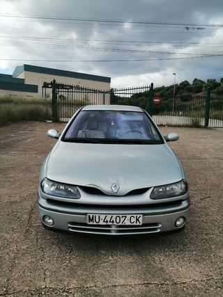 Renault laguna laguna 2000