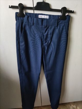Traje ZARA comunión  talla 10