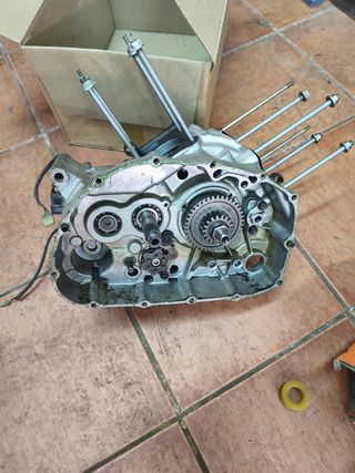 Bloque motor honda varadero 125 inyecció