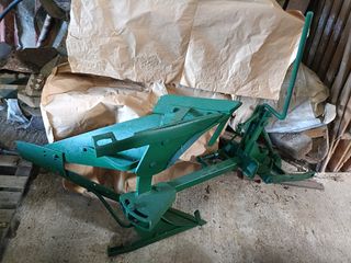 Tractor Goldoni Universal articulado