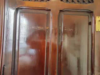  PUERTAS DE DESPENSA MADERA MACIZA.