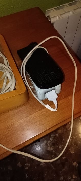 Maquina de coser Singer con pedal.