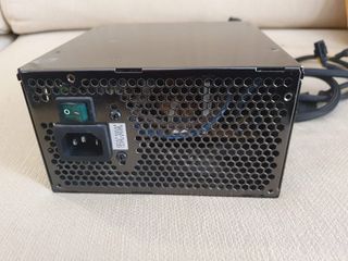 Fuente de alimentación Tacens Valeo Smart 560