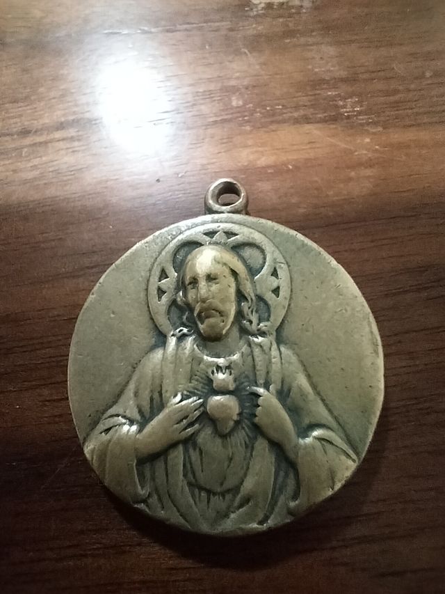 Medalla Santa Teresita Sagrado Corazón