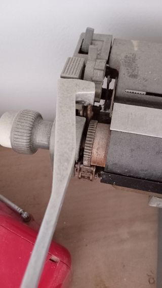 Olivetti Linea 98 - Macchina da scrivere