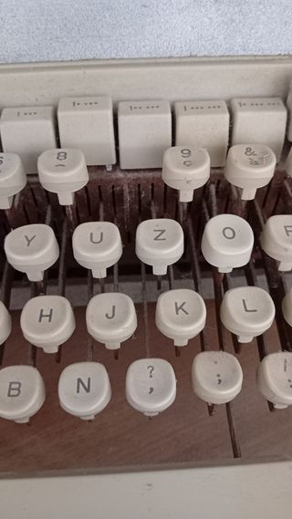 Olivetti Linea 98 - Macchina da scrivere