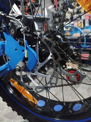 Bici niño Fat Bike rueda 20 con extras 