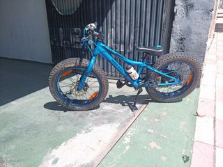 Bici niño Fat Bike rueda 20 con extras 