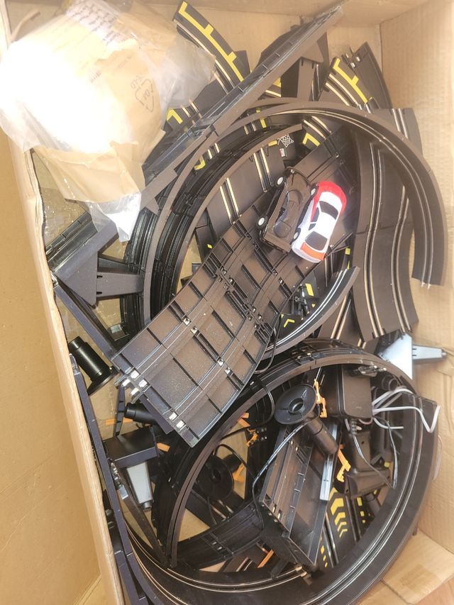 Speed Loo! Chaser Racing Set