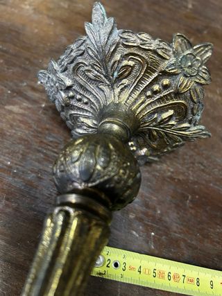 Pie Lampara antiguo metal dorado