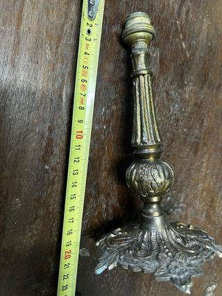 Pie Lampara antiguo metal dorado