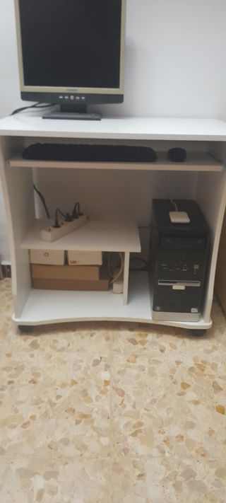 Escritorio blanco madera