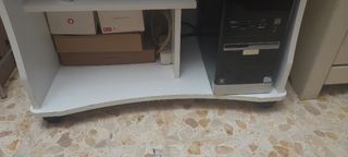 Escritorio blanco madera