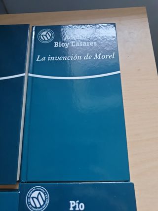 Lote de cinco libros novelas siglo XX