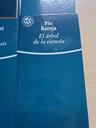 Lote de cinco libros novelas siglo XX