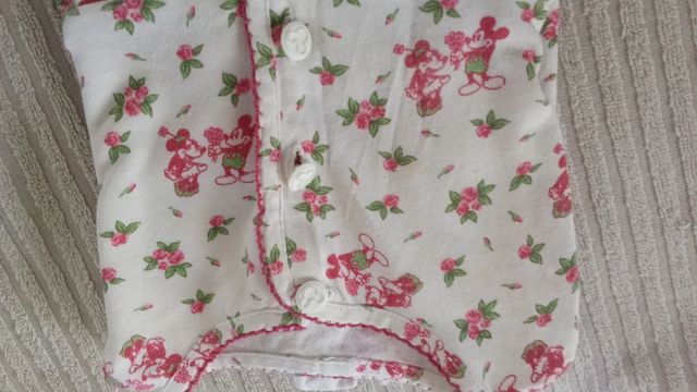 Mono bebé Disney Minnie y Mickey. Talla 9 meses