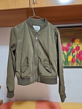 Cazadora verde militar