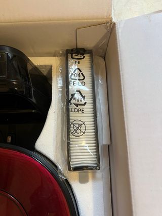 Robot aspirador LG Hombot Square rojo