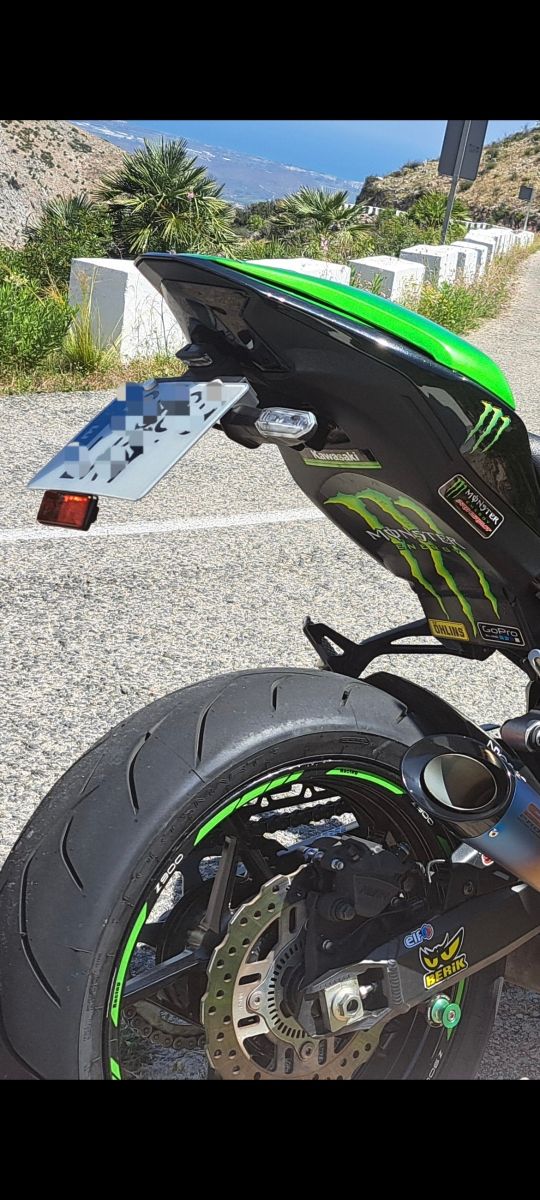 Pormatriculas Puig homologado Z900  (NO NEGOCIABLE