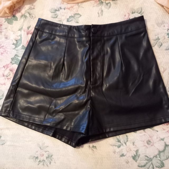 Shorts e top trasparenti - Tg.M