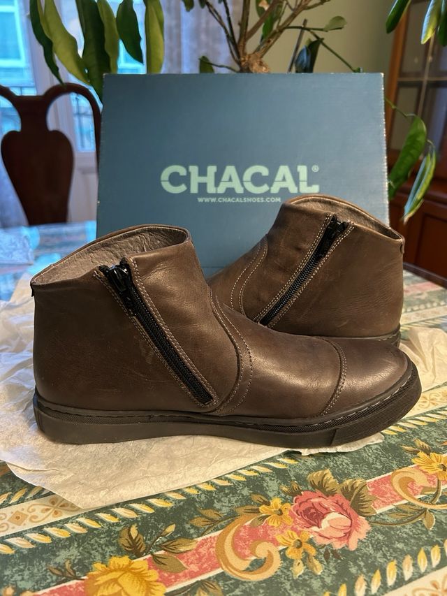Botines Chacal Piel Marrón - Talla 38
