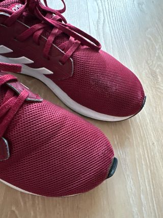 Zapatillas Adidas burdeos - Talla 44