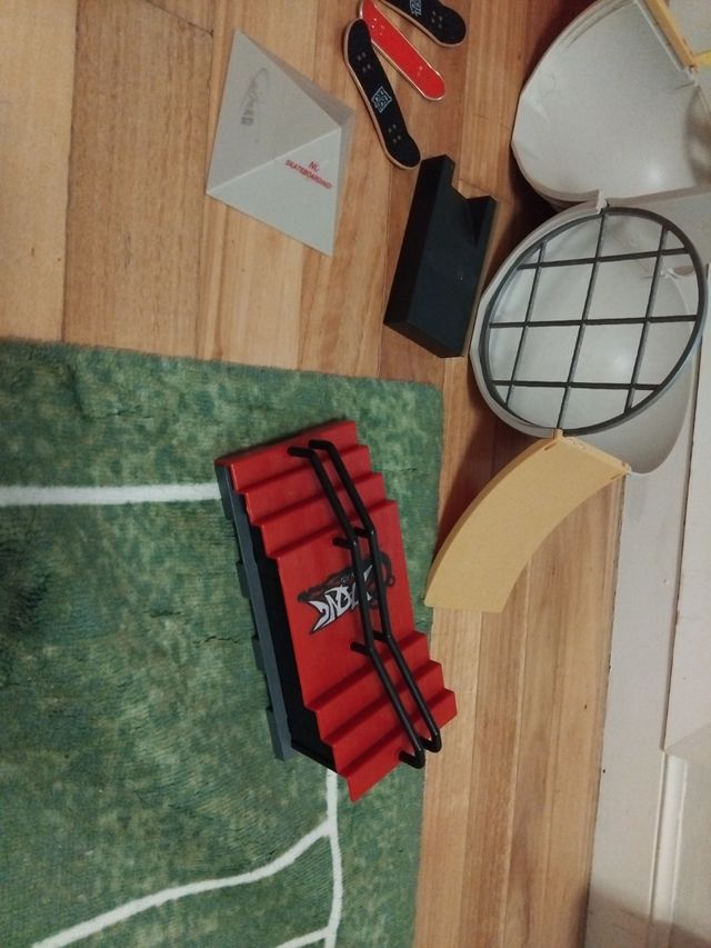 Tech Deck Skate Park & Monopatines