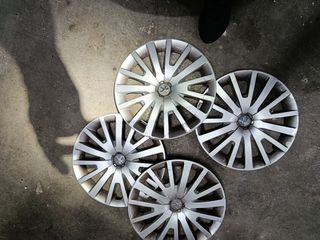 Juego de Tapacubos para llantas R 15"