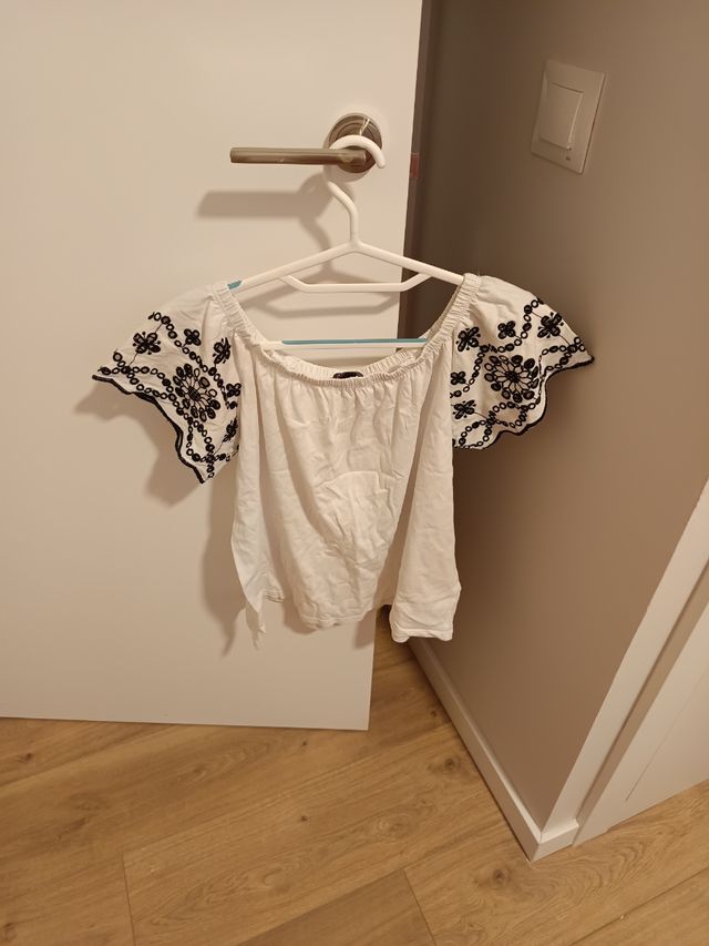 Blusa blanca de vestir manga corta