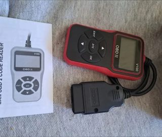 Lector OBD2 V100 - Diagnóstico Automotriz