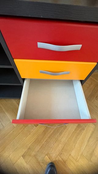 Mesitas de noche infantiles - Rojo y Negro