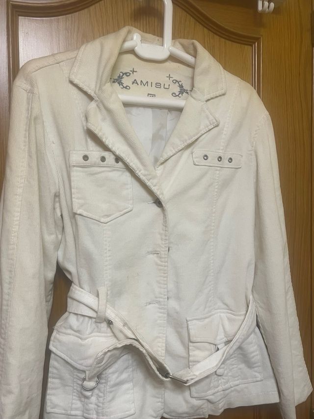 ¡SUPER OFERTA! Abrigo Amisu