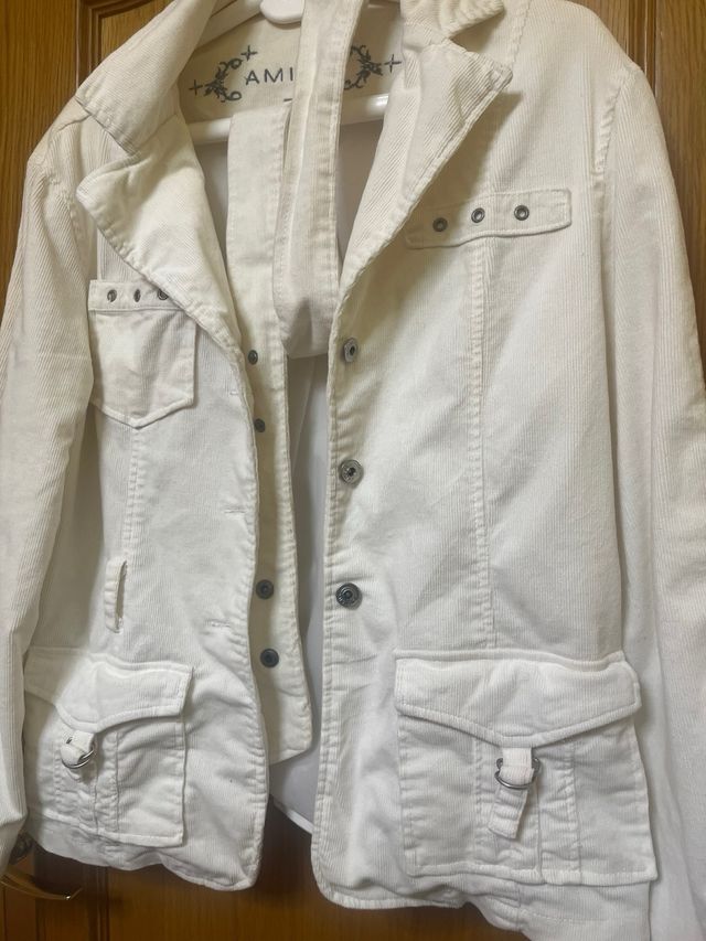 ¡SUPER OFERTA! Abrigo Amisu