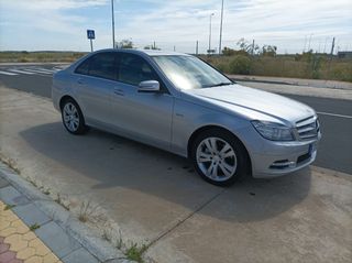 Mercedes-Benz Clase C 2011