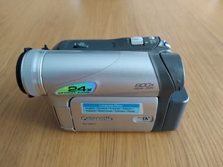 Videocámara Panasonic NV-GS17