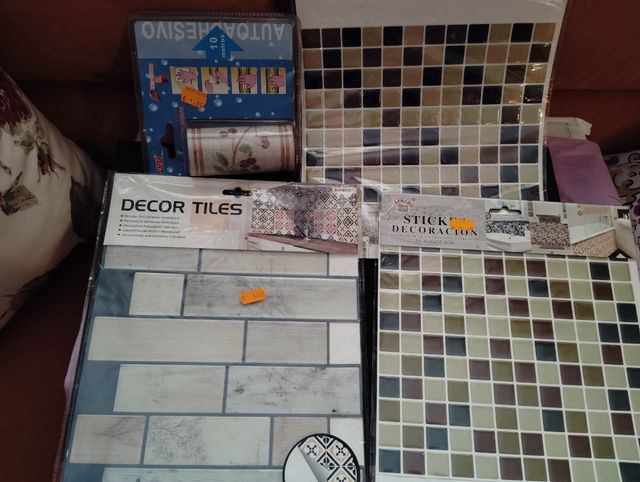 Piastrelle adesive cucina bagno Regalo.