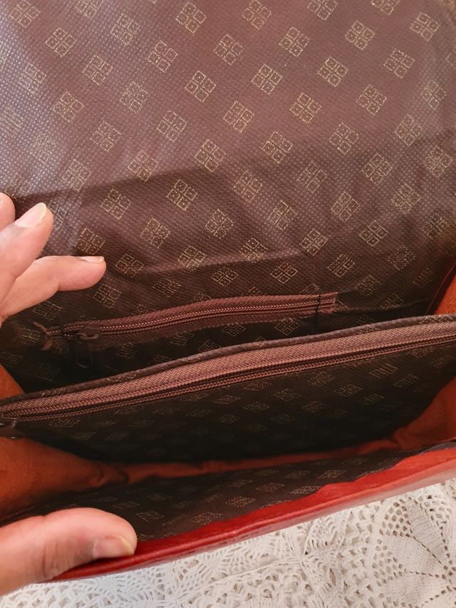 Bolso bandolera piel roja