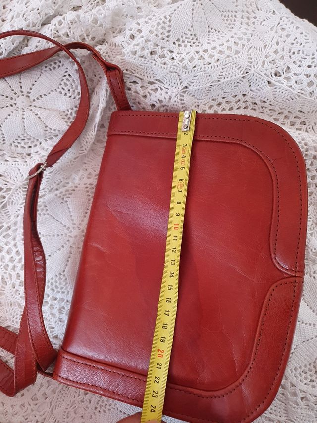 Bolso bandolera piel roja